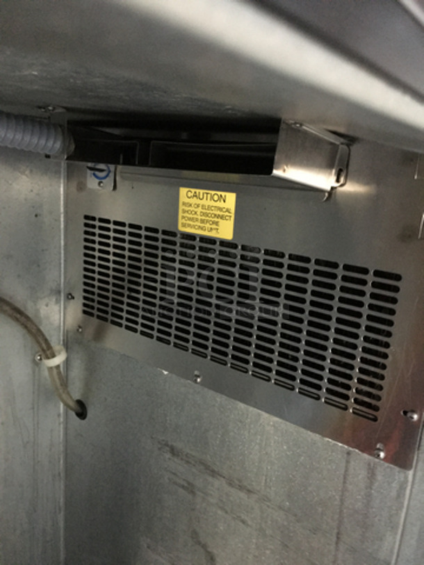 Glastender Commercial 4 Tap Kegerator! With 3 Door Underneath Storage Space! With Backsplash! All Stainless Steel! Model KC84R6SSH Serial 404104506N! 115V 1Phase!  - Image 7 of 10