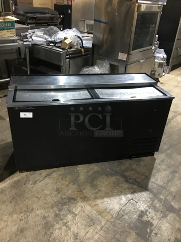 True Commercial 2 Door Beer Bottle Cooler! With Stainless Steel Top! Model TD6524 Serial 6880193! 115V 1Phase!