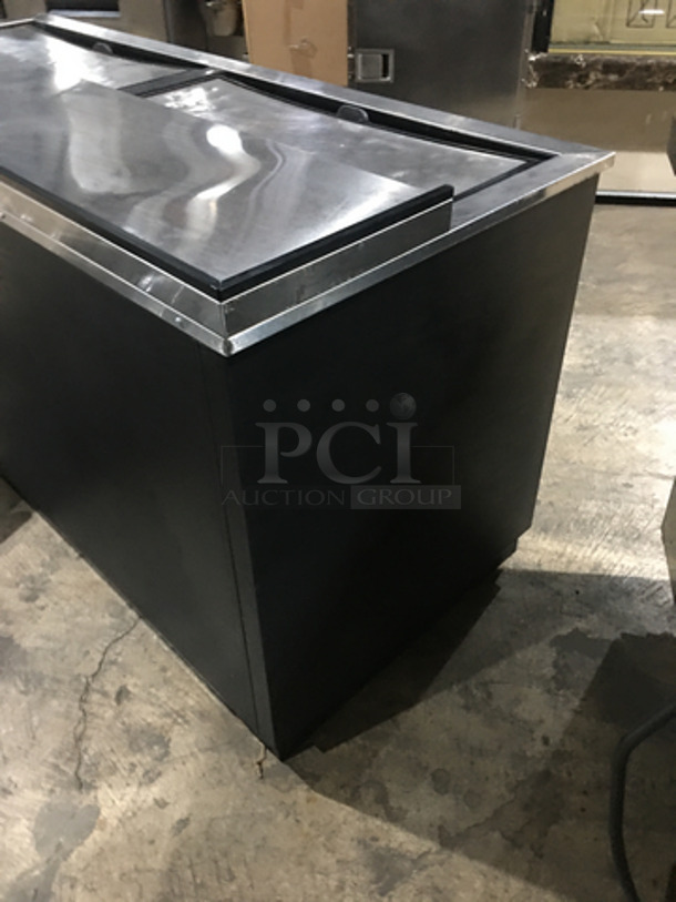 True Commercial 2 Door Beer Bottle Cooler! With Stainless Steel Top! Model TD6524 Serial 6880193! 115V 1Phase! - Image 4 of 7