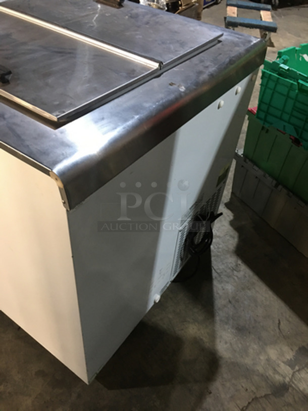 Excellence Commercial Floor Style Flip Top Dipping Cabinet! With 2 Top Doors! - Image 4 of 6