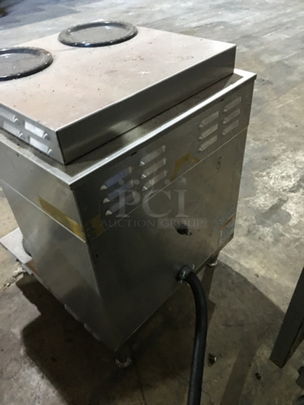 Bunn Commercial Countertop Dual Coffee Brewing Machine! Axiom Series! With 4 Coffee Pot Warming Stations! All Stainless Steel! Model AXIOM2/2TWIN Serial AXTN015795! 120/208/240V 1Phase! On Legs! - Image 4 of 9