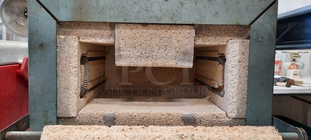 J and L Manufacturing Model E 48 Benchtop Enameling Kiln. 110 Volts. 14x14x11.5 - Image 5 of 6