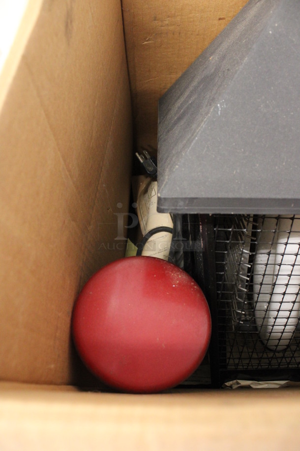 ALL ONE MONEY! Lot of Flintrol Metal Bug Zapper and Red Metal Unit! - Image 3 of 6