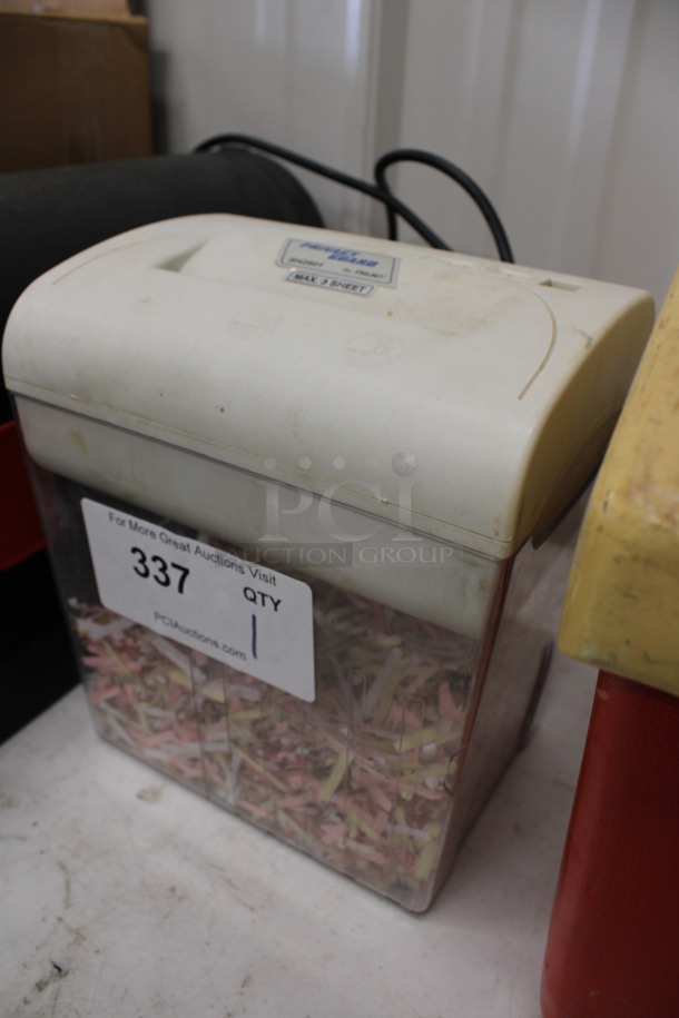 Privacy Guard Shredder. 8x7x9. Tested and Working! - Image 2 of 3