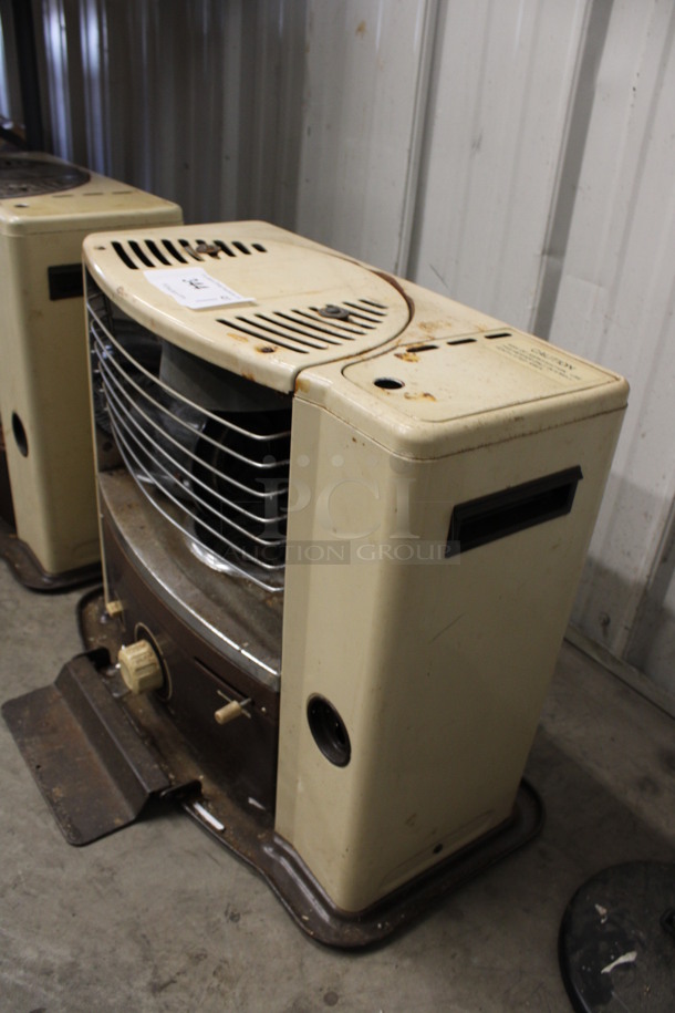 Turco Villager Metal Kerosene Heater. 22x17x18 - Image 4 of 4