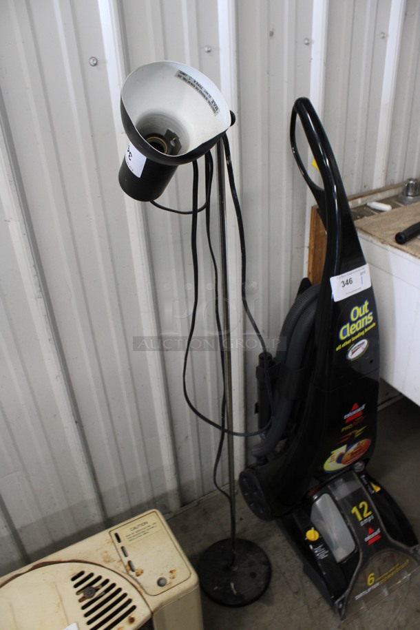 Metal Floor Style Light. 9x9x50 - Image 2 of 3