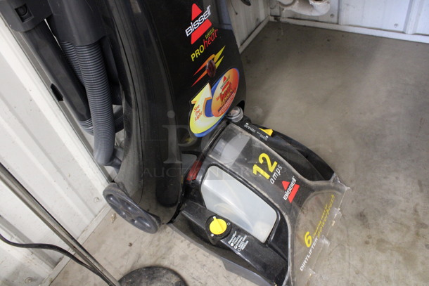 Bissell ProHeat Vacuum Cleaner. 13x23x46 - Image 4 of 4