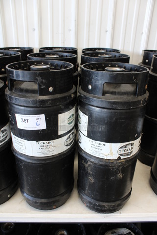 6 Black 1/6 Sixth Barrel Kegs. 10x10x23. 6 Times Your Bid!