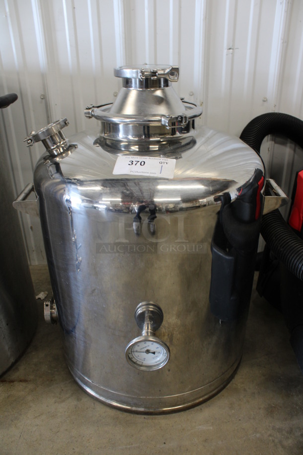 Stainless Steel Commercial Countertop Beer Brewing Tank. 24x23x29