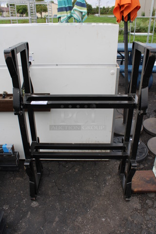 Metal 2 Tier Rack. 30.5x14x45
