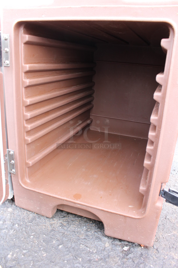 Carlisle Model NPC300N Brown Poly Insulated Food Carrying Box. 17x24.5x25.5 - Image 4 of 5
