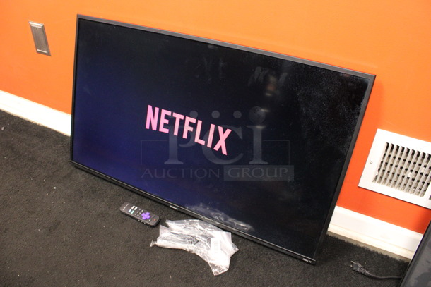 2020 Hisense Model 40H4030FI 40" LED LCD Television w/ 2 Feet and Remote. Buyer Must Pick Up - We Will Not Ship This Item. 120 Volts, 1 Phase. Tested and Working! - Image 2 of 9