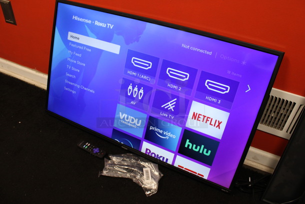 2020 Hisense Model 40H4030FI 40" LED LCD Television w/ 2 Feet and Remote. Buyer Must Pick Up - We Will Not Ship This Item. 120 Volts, 1 Phase. Tested and Working! - Image 3 of 10