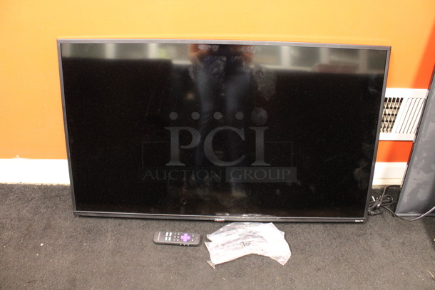 2020 Hisense Model 40H4030FI 40" LED LCD Television w/ 2 Feet and Remote. Buyer Must Pick Up - We Will Not Ship This Item. 120 Volts, 1 Phase. Tested and Working! - Image 5 of 10
