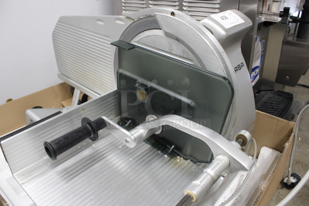 Bizerba Model VS 12 F US Stainless Steel Commercial Countertop Vertical Meat Slicer. 120 Volts, 1 Phase. 34x24x20. Tested and Working! - Image 3 of 8
