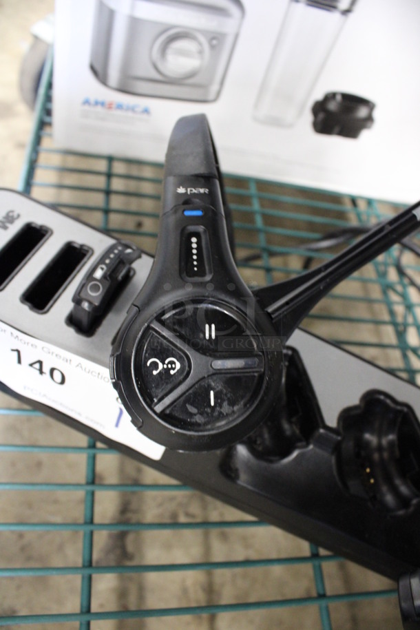 3M Model G5F1 Countertop Drive Thru Headset Charging Station w/ 2 Par Headsets and 2 3M Model G5L1 Batteries. 20x3x2.5 - Image 5 of 6