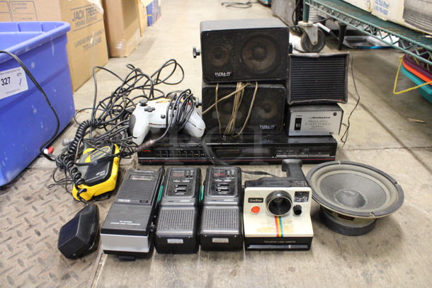 ALL ONE MONEY! Lot of Various Items Including Polaroid Camera, fisher Studio Standard AM FM Stereo Synthesizer Tuner and Realistic TRC-215 Radios in Blue Poly Bin! - Image 7 of 7