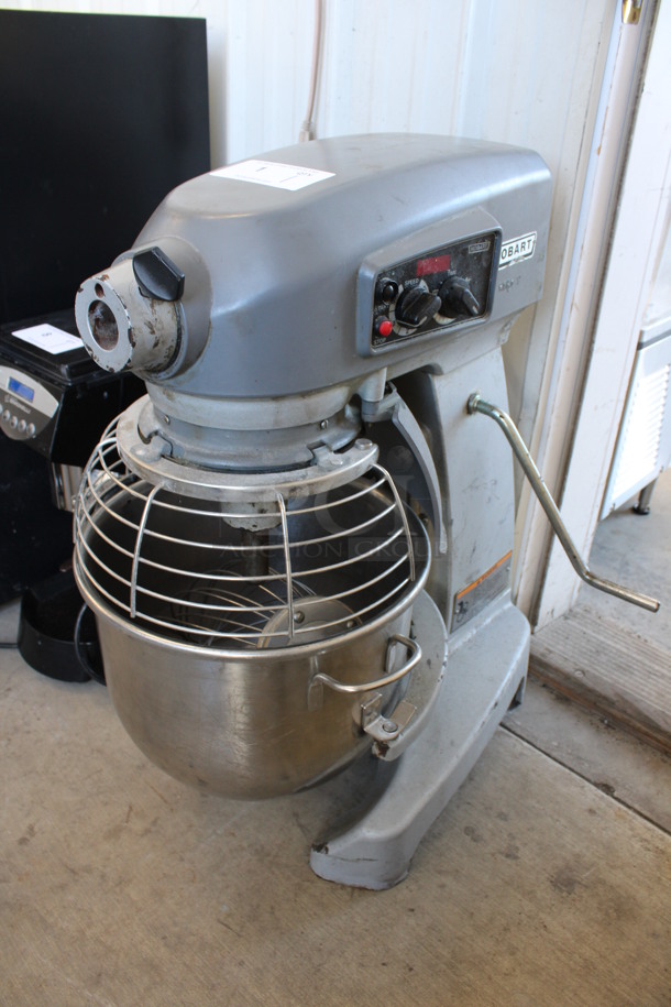 Hobart Legacy Model HL200 Metal Commercial 20 Quart Planetary Mixer w/ Stainless Steel Bowl, Bowl Guard and Whisk Attachment. 100-120 Volts, 1 Phase. 16x21x30. Tested and Working!