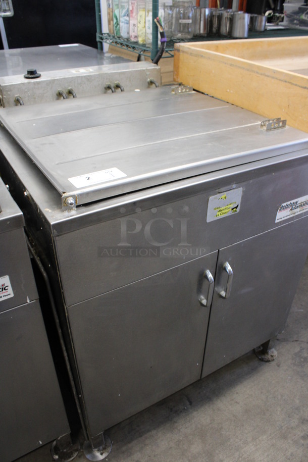 Belshaw Model 21257 Stainless Steel Commercial Floor Style Electric Powered Donut Fryer. 240 Volts, 1 Phase. 30.5x34x37 - Image 4 of 9