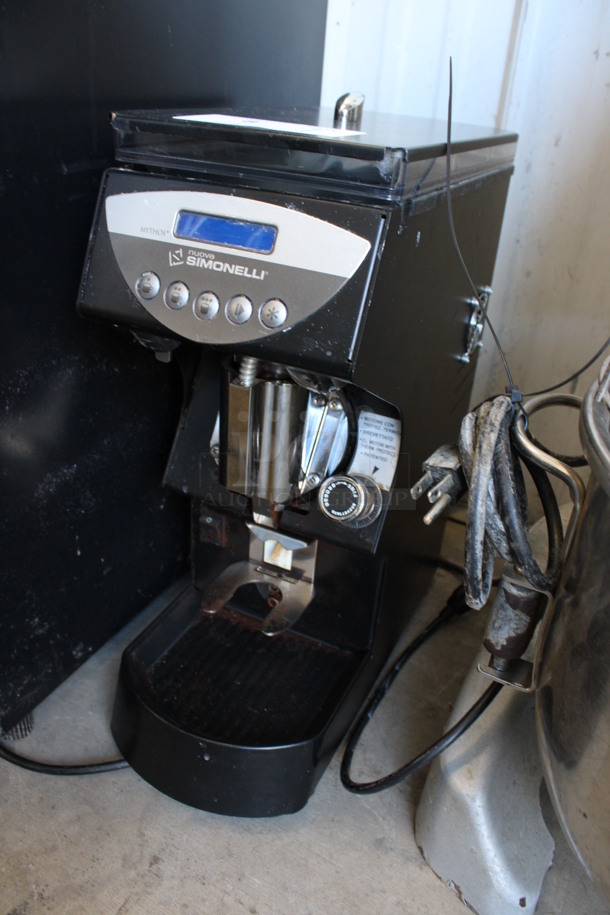 2016 Nuova Simonelli Model MYTHOS LOW SPEED Metal Commercial Countertop Espresso Bean Grinder. 110-120 Volts, 1 Phase. 7.5x16x17. Tested and Working! - Image 2 of 7