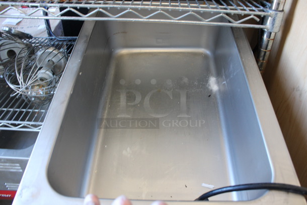 Avantco Model 177W50 Stainless Steel Commercial Countertop Food Warmer. 120 Volts, 1 Phase. 14.5x23x9. Tested and Working! - Image 4 of 5