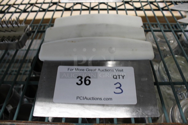 3 Metal Dough Cutters. 6x1x4.5. 3 Times Your Bid! - Image 1 of 2