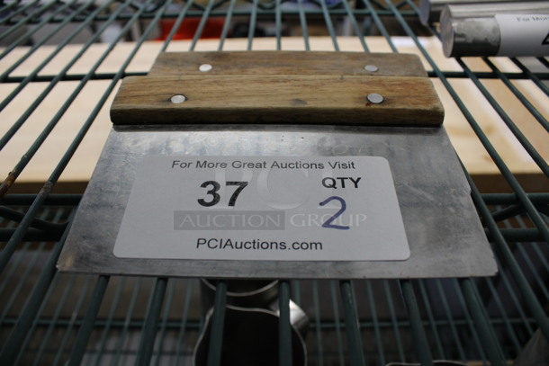 2 Metal Dough Cutters. 6x1x4.5. 2 Times Your Bid! - Image 1 of 3