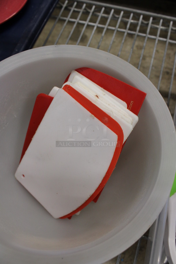 ALL ONE MONEY! Lot of Various Poly Dough Cutters in Poly Bowl! 5.5x3.5 - Image 2 of 3