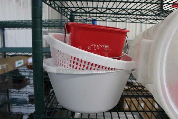 ALL ONE MONEY! Lot of Various Poly Containers and Colander! - Image 3 of 3
