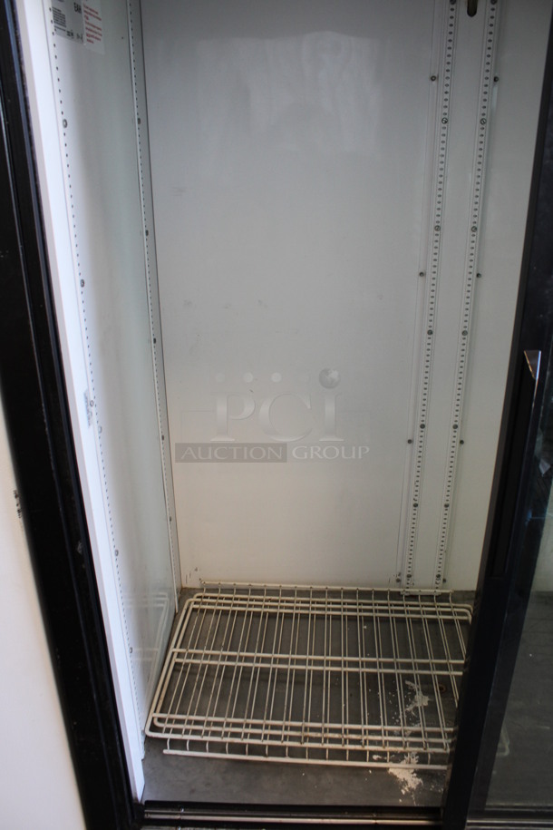 True Model GDM-45 Metal Commercial Double Door Reach In Cooler Merchandiser w/ Poly Coated Racks. 115 Volts, 1 Phase. 51.5x30x79. Tested and Working! - Image 5 of 6