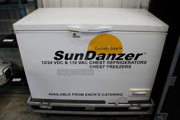 SunDanzer Model DCR 225 / C 225 Metal Commercial Chest Cooler. Can Be Powered By Car Battery, Solar or Voltage. Comes w/ Metal Case and Cover. 47x26x32, 49x30x43. Tested and Working!