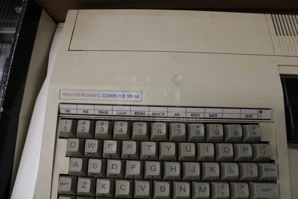 IN ORIGINAL BOX! Texas Instruments 99/4A Computer. 15x10x3 - Image 3 of 4