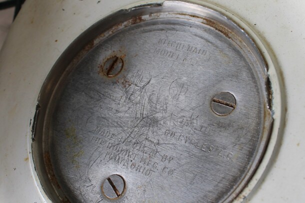 KitchenAid Model K45 White Metal Countertop 4.5 Quart Planetary Mixer w/ Metal Bowl. 115 Volts, 1 Phase. 7x14x14. Tested and Working! - Image 6 of 7
