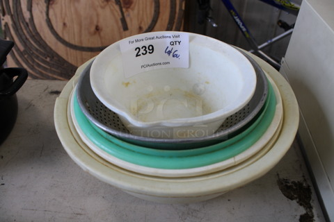 ALL ONE MONEY! Lot of Various Poly Bowls and Metal Colander! Includes 7.5x7.5x4
