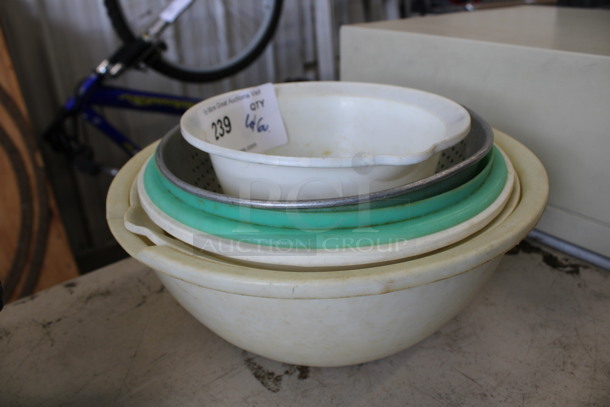 ALL ONE MONEY! Lot of Various Poly Bowls and Metal Colander! Includes 7.5x7.5x4 - Image 2 of 5