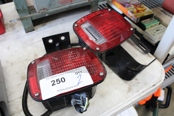 2 Metal Brake Lights. 7x5x10. 2 Times Your Bid! - Image 2 of 3