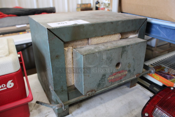 J and L Manufacturing Model E 48 Benchtop Enameling Kiln. 110 Volts. 14x14x11.5 - Image 3 of 6