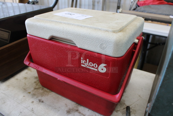 Igloo 6 Red and White Poly Portable Cooler. 11x9x9 - Image 2 of 4