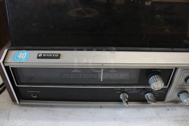 Sanyo Model GXT 4830 Countertop 4 Channel Stero System Record Player. 20x13x9 - Image 4 of 7