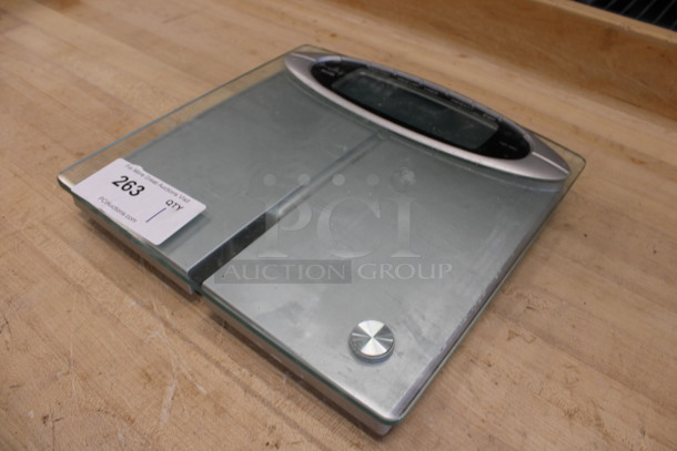 Tanita Jenny Craig Scale. 13x13x2 - Image 3 of 3