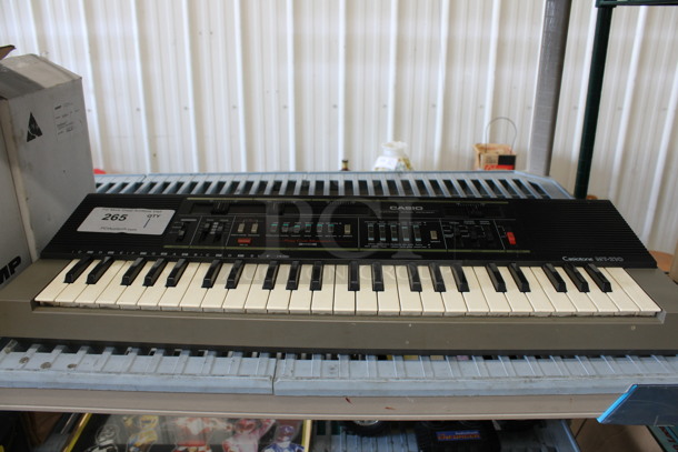 Casio Casiotone MT-210 Keyboard. 26x10x4