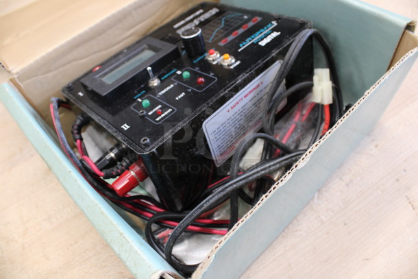 IN ORIGINAL BOX! Pro Tech Model Craft Mfg Digital Autopeak. 7x5x4 - Image 2 of 4