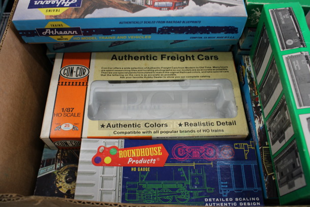 ALL ONE MONEY! Lot of Model Train Car Boxes! Boxes are Believed To Be Empty - Image 2 of 3