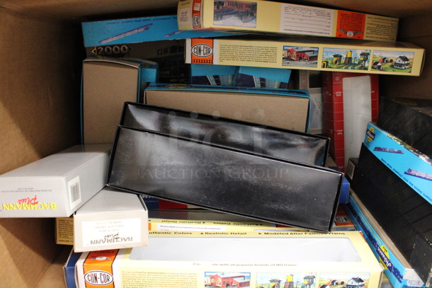 ALL ONE MONEY! Lot of Model Train Car Boxes! Boxes are Believed To Be Empty - Image 5 of 5