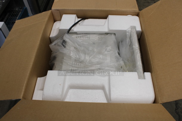 BRAND NEW IN BOX! ESP Model ESP1452 VGA 14" Color Display Monitor - Image 4 of 4