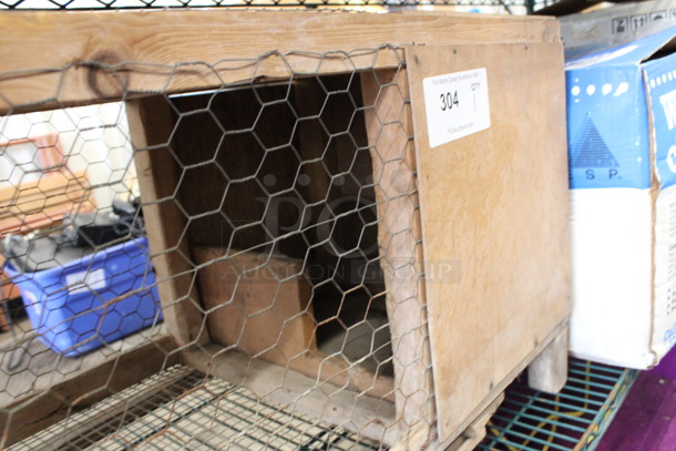 Wooden Rabbit Cage. 26x15x17 - Image 3 of 3