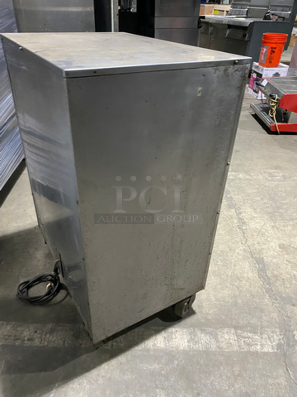 NICE! Toastswell Commercial 3 Drawer Cabinet! All Stainless Steel! Model G3 Serial #03564! 115 Volts! On Casters!  - Image 4 of 9