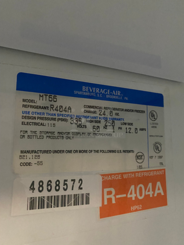 Beverage Air Commercial Reach In 3 Door Cooler Merchandiser! With Poly Coated Racks! Model MT66 Serial 4868572! 115V 1Phase! - Image 7 of 8