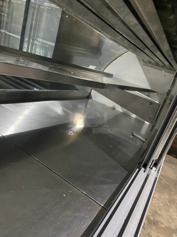 2007 Leader Commercial Refrigerated Bakery/Deli Case! With Curved Front Glass! With 2 Sliding Rear Access Doors! All Stainless Steel Body! Model CDL72 Serial PQ101363! 115V 1Phase!  - Image 5 of 9