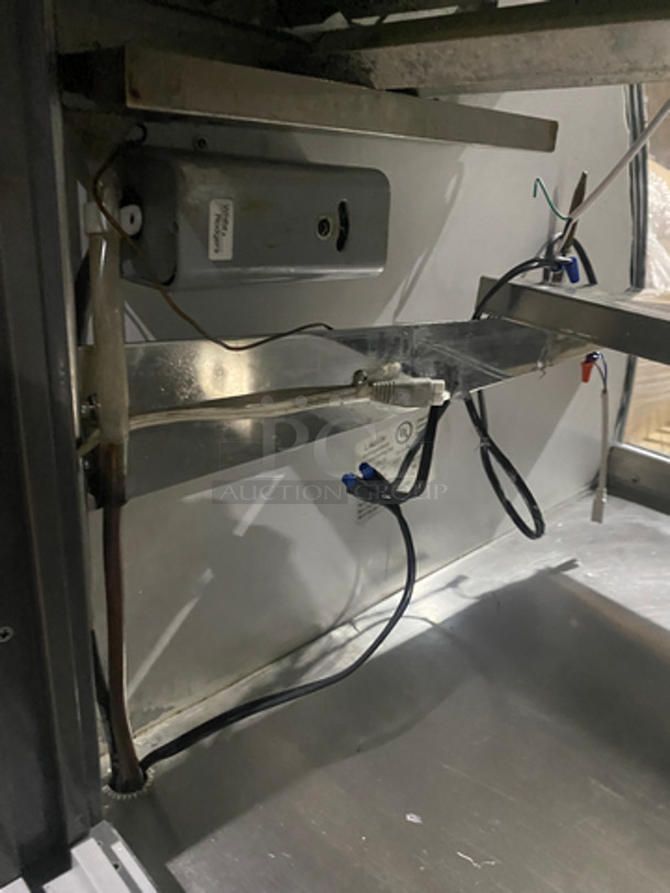 2007 Leader Commercial Refrigerated Bakery/Deli Case! With Curved Front Glass! With 2 Sliding Rear Access Doors! All Stainless Steel Body! Model CDL72 Serial PQ101363! 115V 1Phase!  - Image 8 of 9